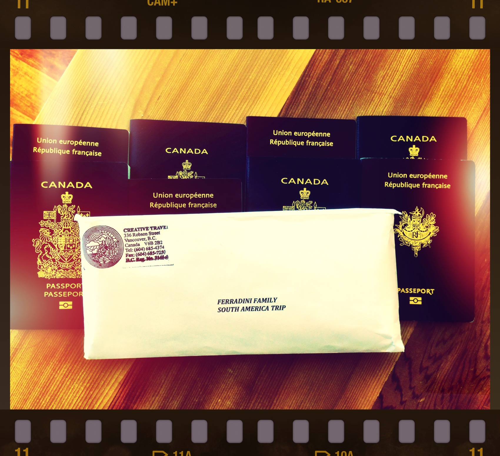 Les 8 passeports sont prêts!